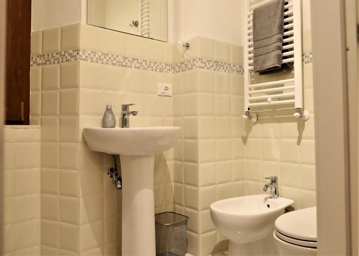 Monti Guesthouse Monti di Licciana Nardi Zimmer foto